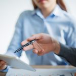 consultanță în achiziții publice